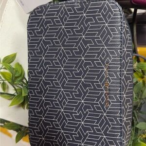 Tommy Hilfiger Navy and White Crossbody Bag